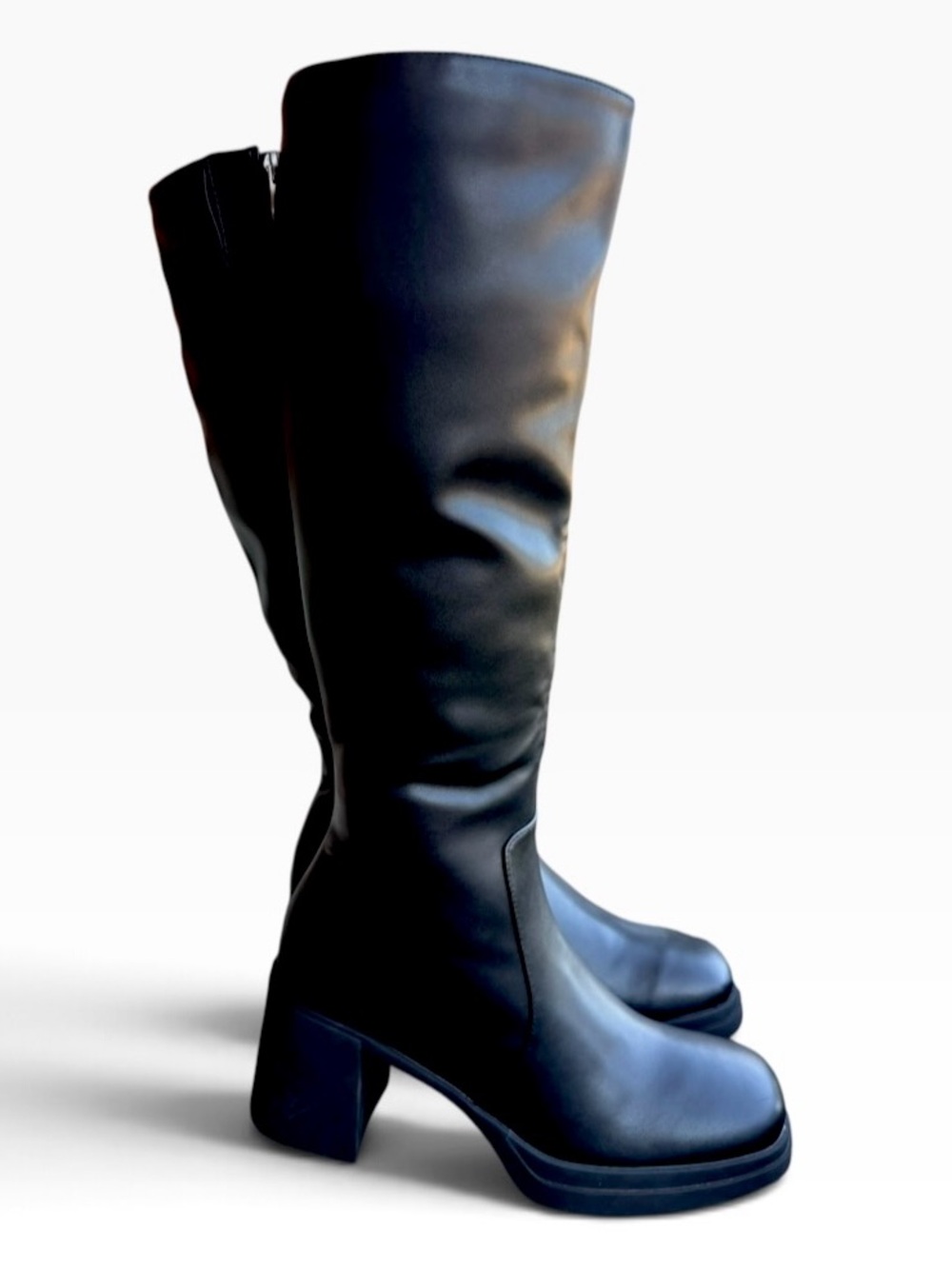Women's Teaieui Black Knee-High Zip-Up Boots w/ Block Heel - Sleek Design